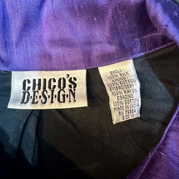 Vintage Chicos Purple Silk Button Down Embroidered Patterned Jacket Size 1 - Picture 10 of 11
